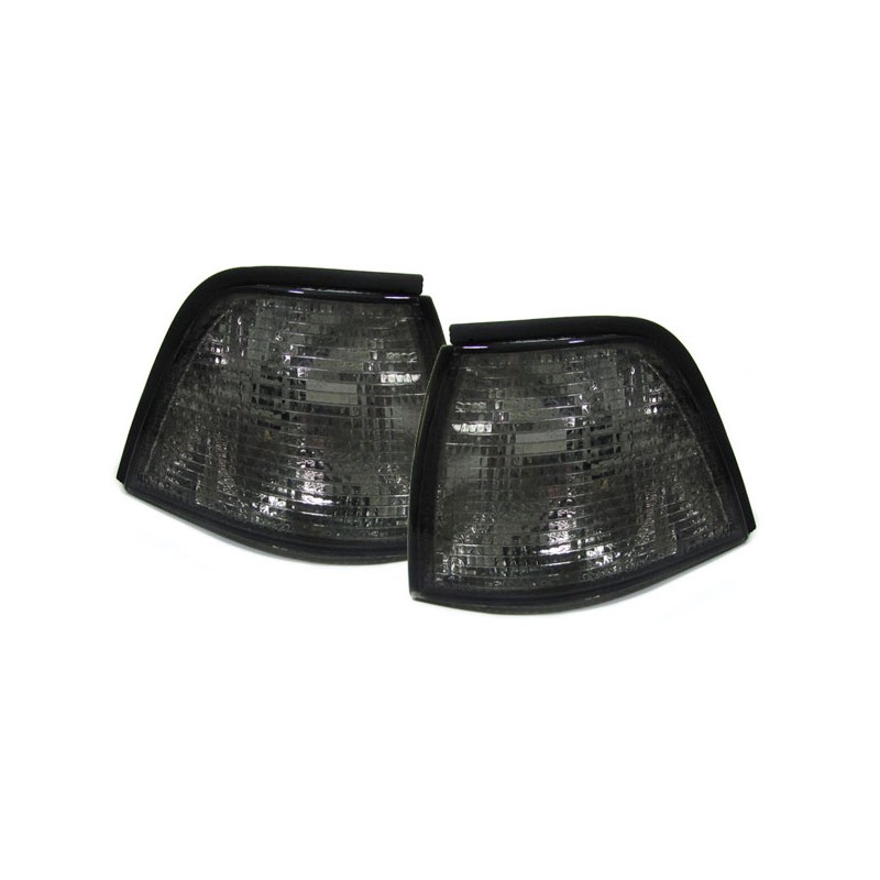 BMW E36 Sedan Touring savunharmaat etuvilkut BMW E36 Sedan Touring savunharmaat etuvilkut